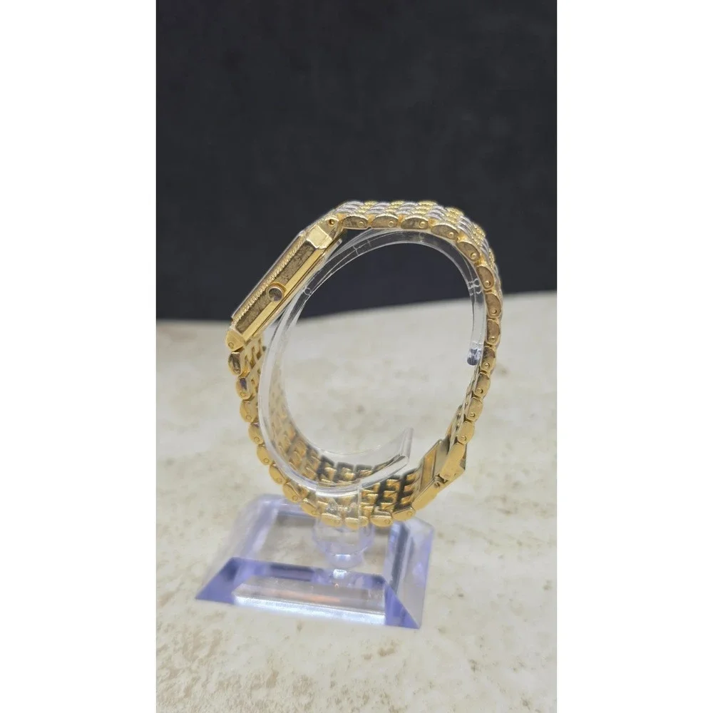 SONIC Gold Dial Tank Quartz Unisex Watch With Bracelet Band